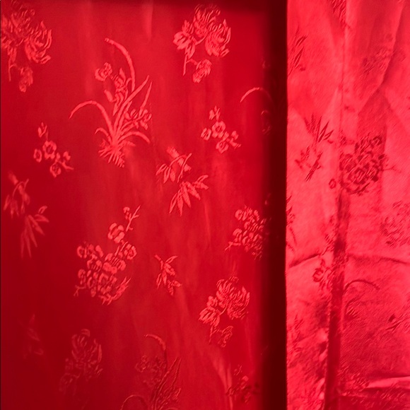 🆕 Silk Kimono Robe - Picture 2 of 5